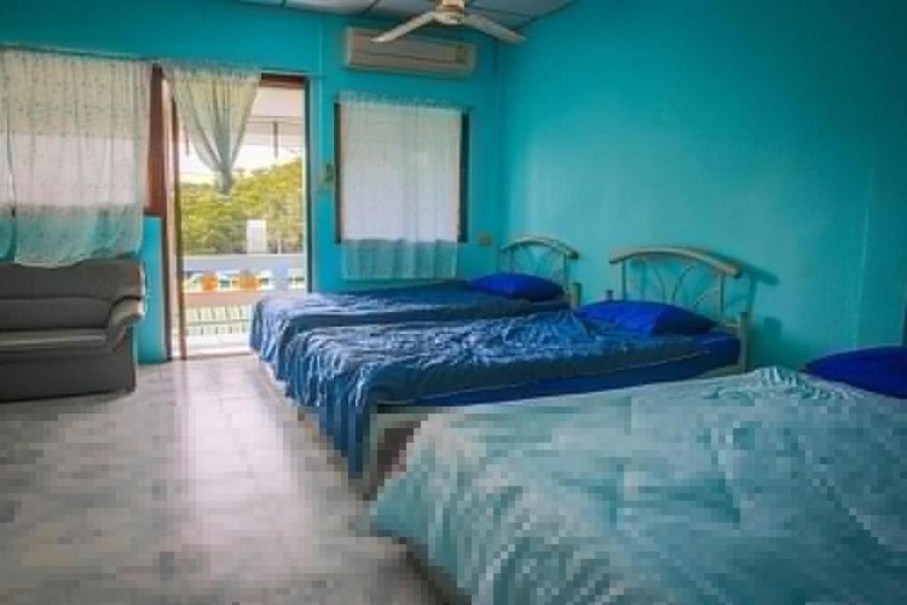 Rimtalay Resort Koh Si Chang Exterior photo